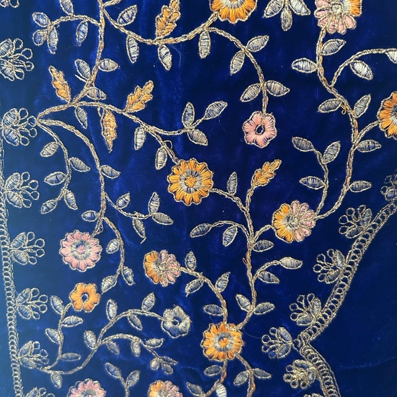 Velvet Blue Lehenga size large (fabrics only ) - Picture 9 of 14